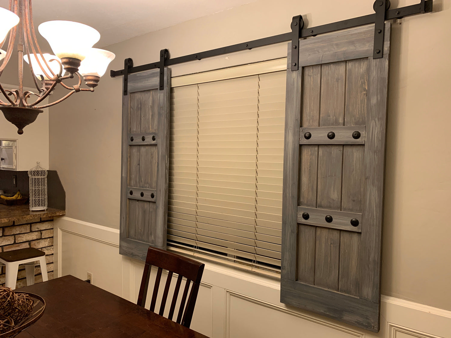 NW Woodennail - Barn Sliding Shutters