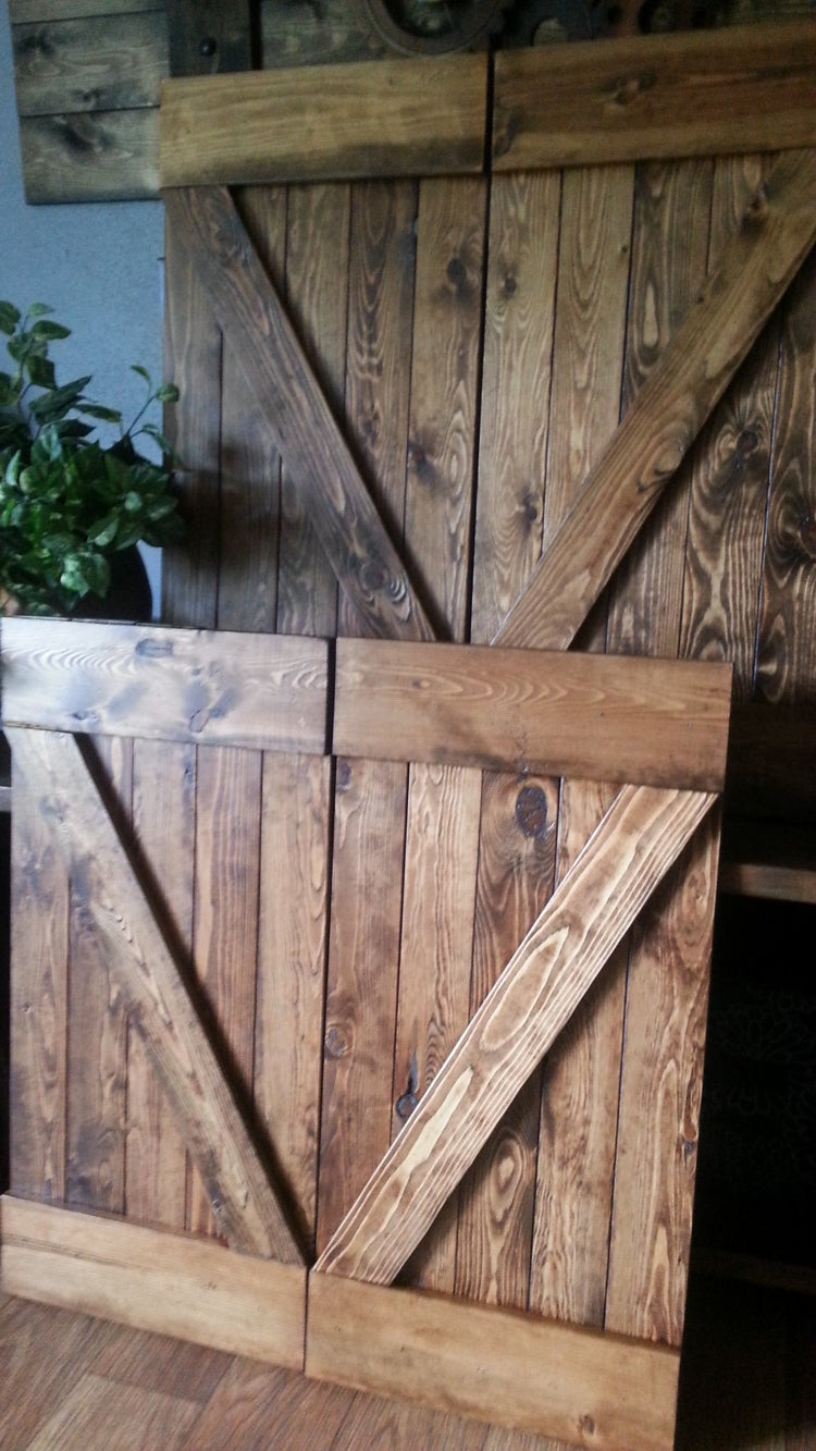 Custom Z Bar TV Barn Door Package - TV Cover with Barn Hardware - NW WoodenNail